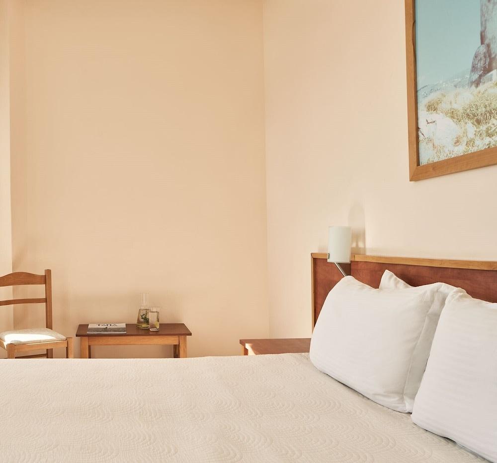 Hotel Favie Suzanne 3*